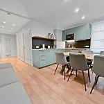 Daire Flatista Homes - Station - 3br