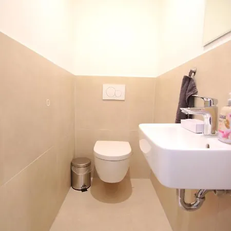 Flatista Homes - Station - 3br Διαμέρισμα Μόναχο