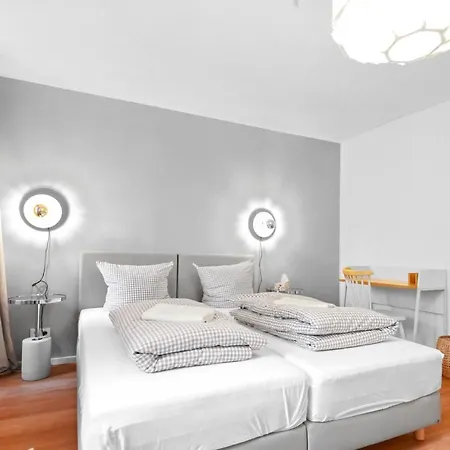 Flatista Homes - Station - 3br * Μόναχο