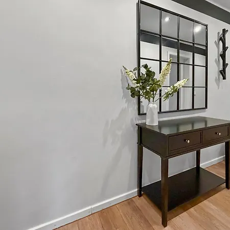 Appartement Flatista Homes - Station - 3br *
